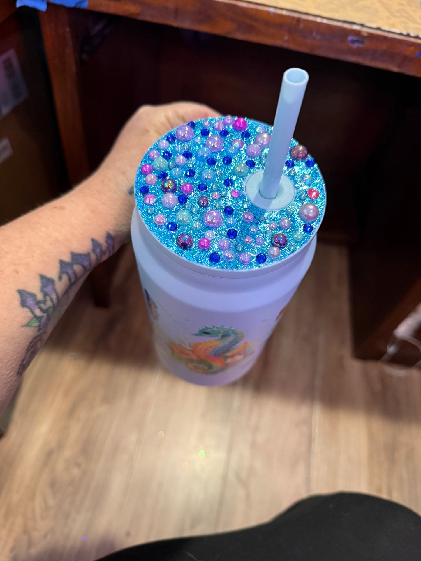 50 oz seahorse cup